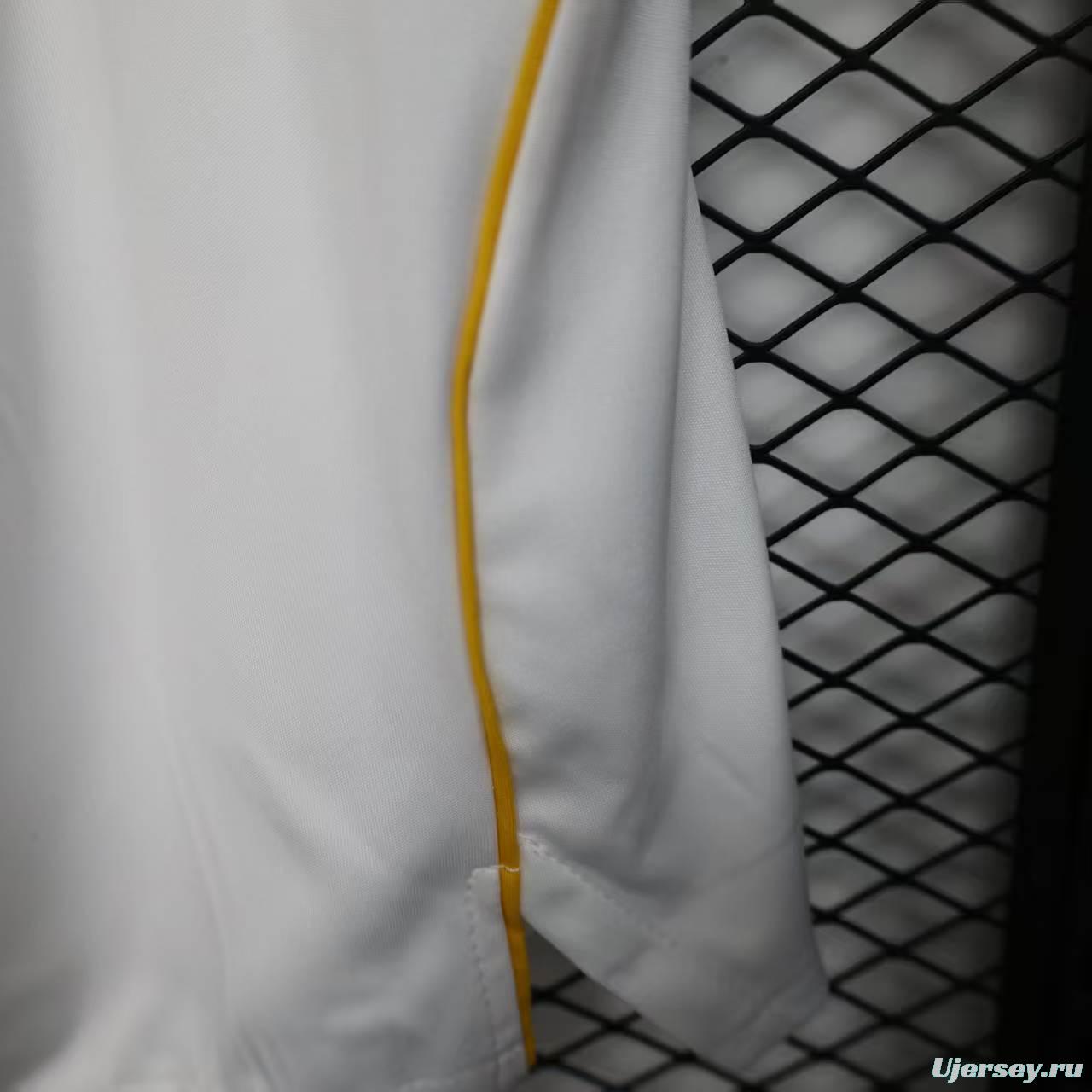 Player Version 25/26 Real Madrid Home Shorts