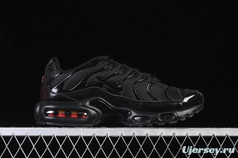 Nike Air Max Plus Retro Running Shoes with Air Cushion Technology - 604133-050
