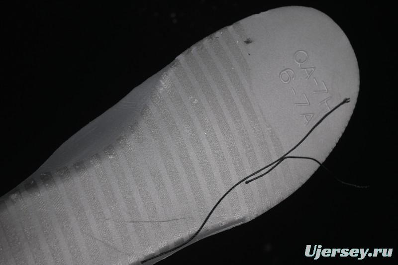 Nike Air Force 1'07 Low Casual Sneakers with Full-Length Air Cushion - IB0018-004