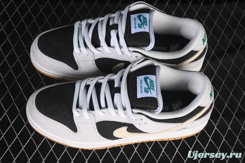 Nike SB Dunk Low Casual Skate Shoes - HF3704-001