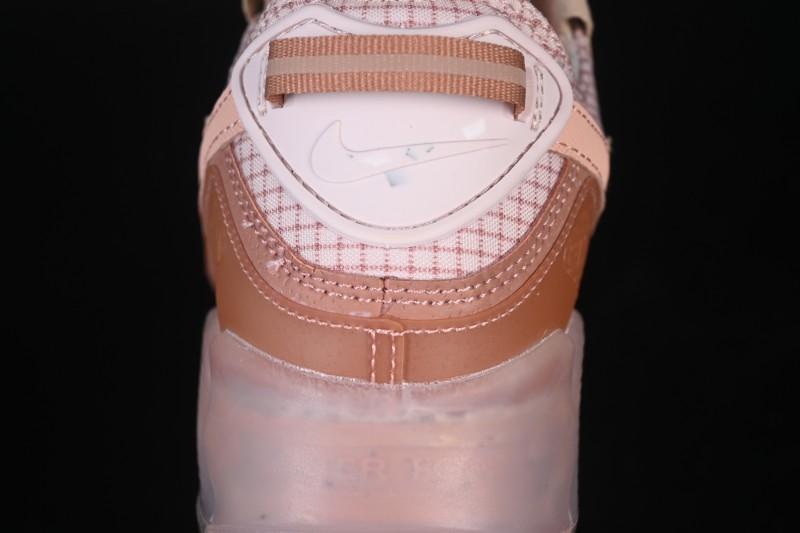 Nike Air Max 90 Terrascape Retro Running Shoes with Cushioned Sole - DH5073-600