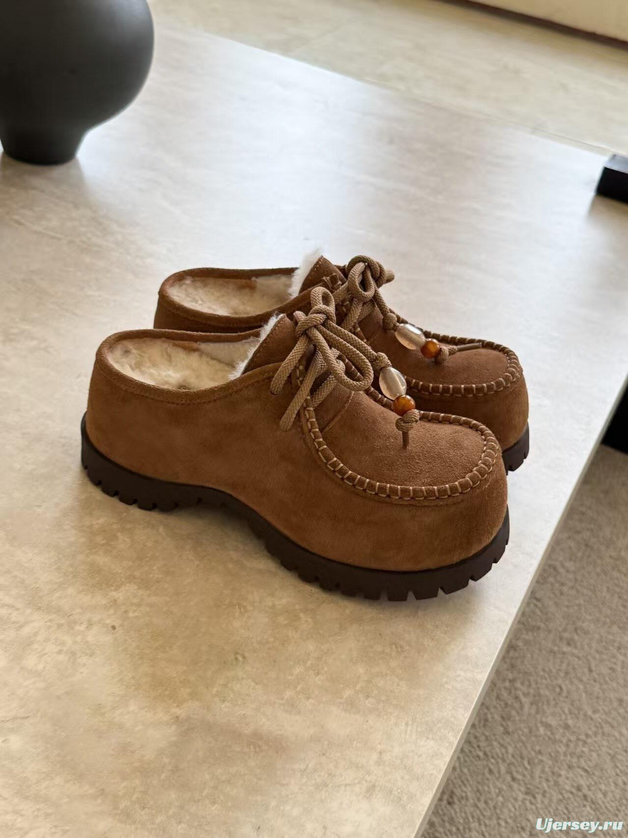 UGG Fall Winter New Potato Wool Slippers Retro Acrylic Buckle Design - KFY00250