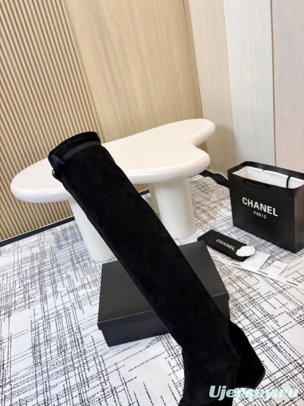 Chanel Classic Chunky Heel Back Zipper Long Boots - LY00360