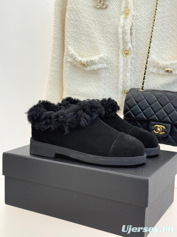 Chanel 25K Series Two-Tone CC Fur Snow Boots - KFY00270