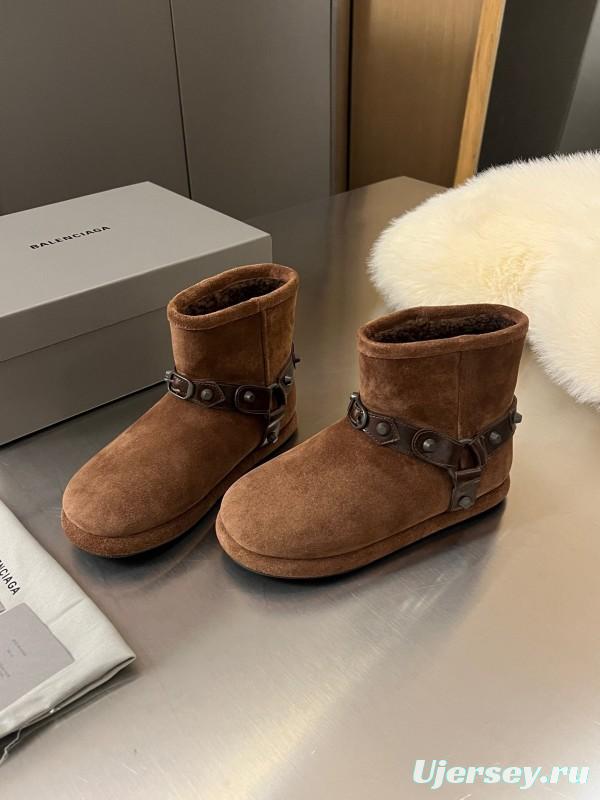 Balenciaga Fall Winter 2025 Buckle Studded Snow Boots - LY00300