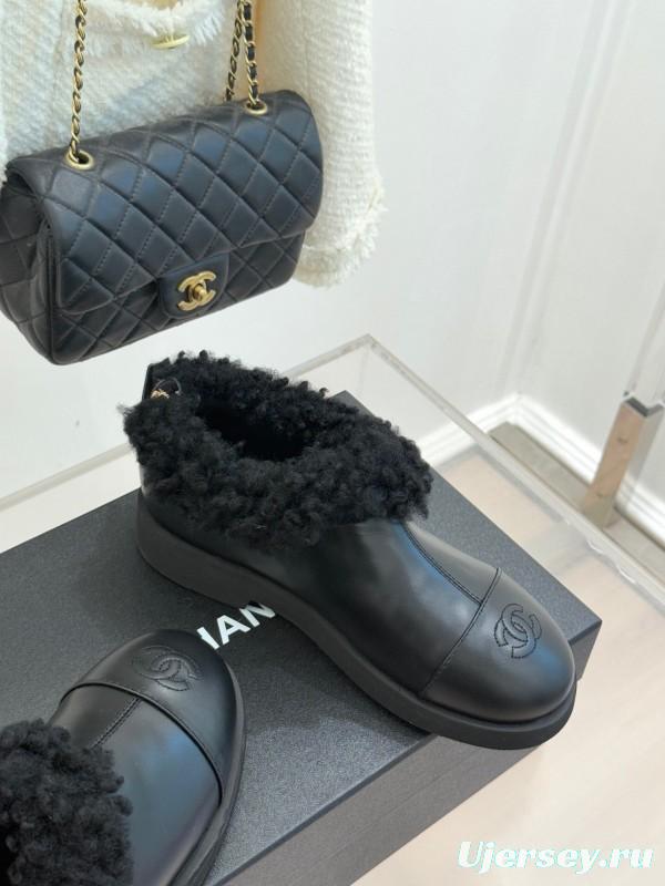 Chanel 2025/SS Double C Color-Block Shearling Snow Boots - KFY00270