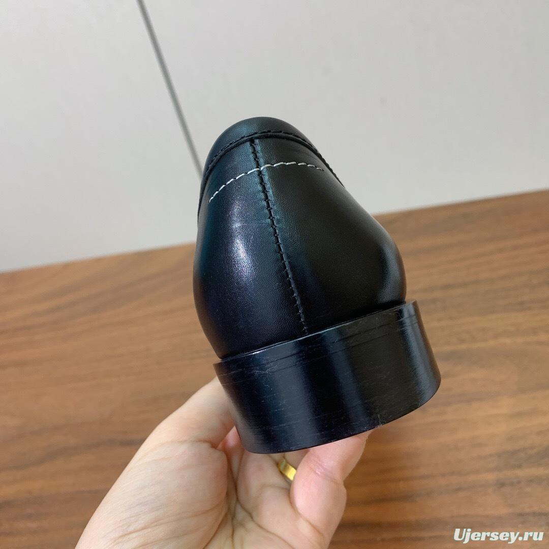 Maison Margiela SS 2025 Retro Slim-Fit Loafers - KFY00320