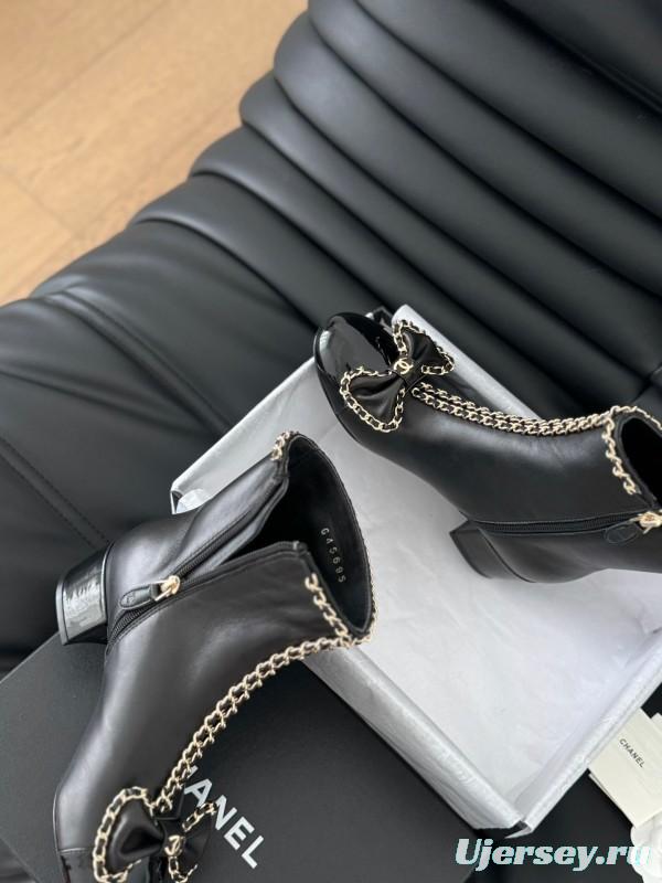 Chanel Classic Chain Boots for Women - LY00380