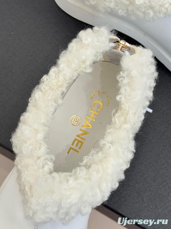 Chanel 25K Series Two-Tone CC Fur Snow Boots - KFY00270