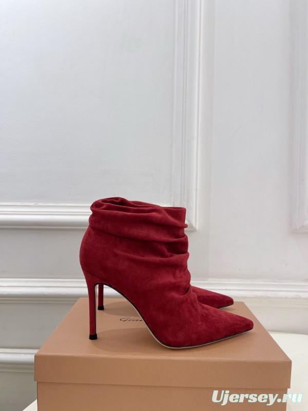 Gianvito Rossi Fall/Winter 2025 GR Pointed Toe Retro Pleated High Heel Ankle Boots - KFY00340