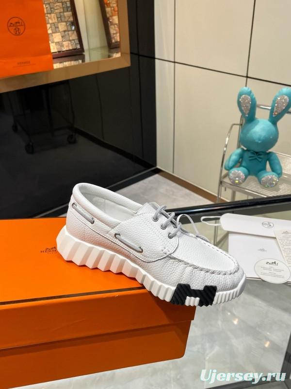 Hermès Classic Casual Sports Shoes with Exaggerated H Logo and Heightening Design - LY00300