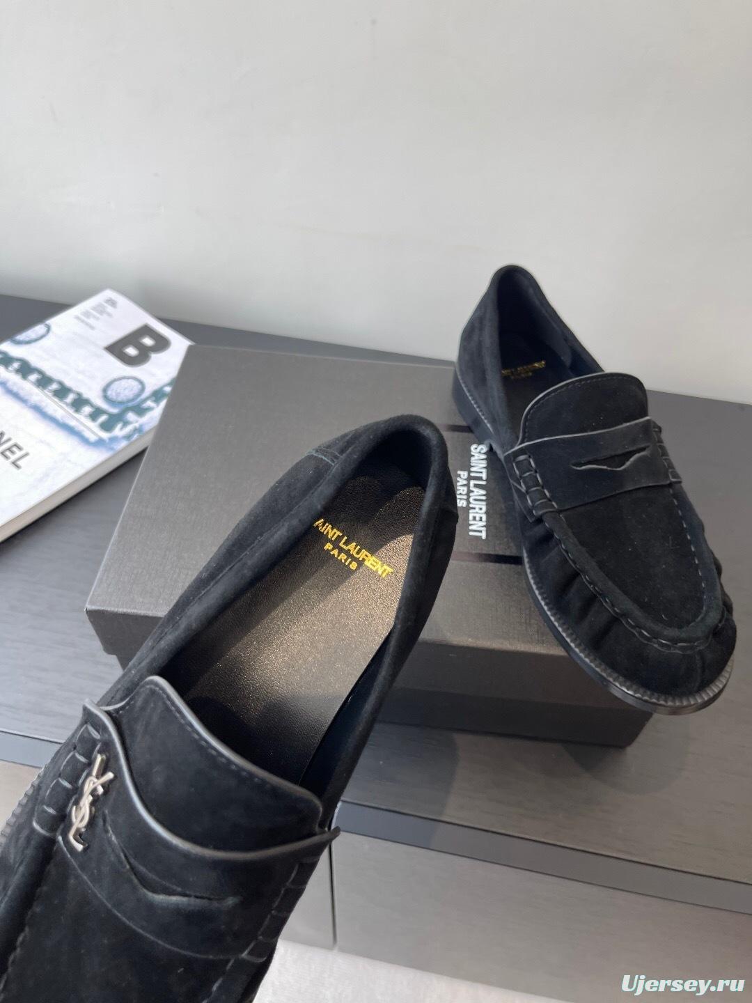 Saint Laurent Classic Loafer Mule Flats - KFY00350