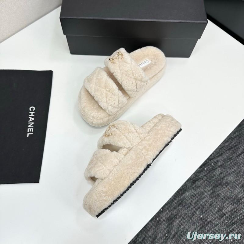 Chanel 2025 SS New Autumn Winter Lazy Sheep Genuine Wool Lazy Slippers Chanel Quilted Thick Sole Fur Slides - LY00300
