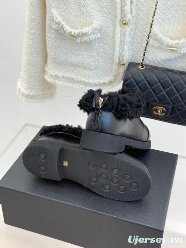 Chanel 2025/SS Double C Color-Block Shearling Snow Boots - KFY00270