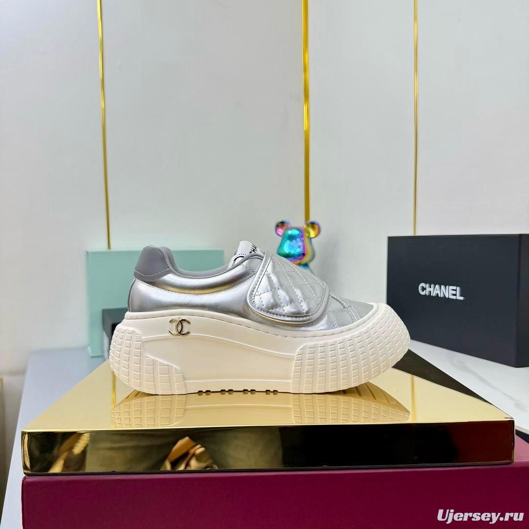 Chanel 2025/SS Panda Casual Sneakers Bread Shoes - LY00330