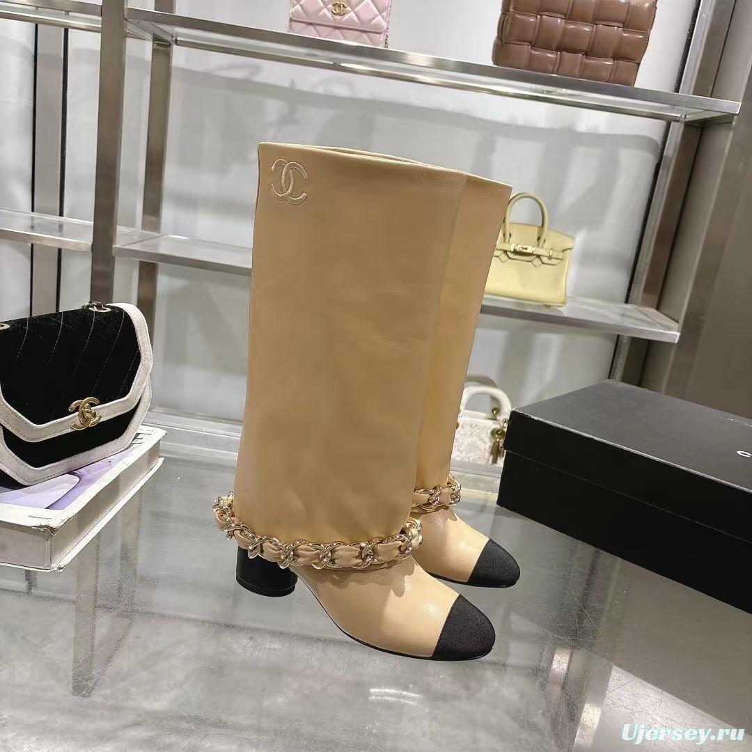 Chanel 2025/SS Autumn/Winter Runway Turned-Cuff Large Chain Block Heel Boots - LY00510