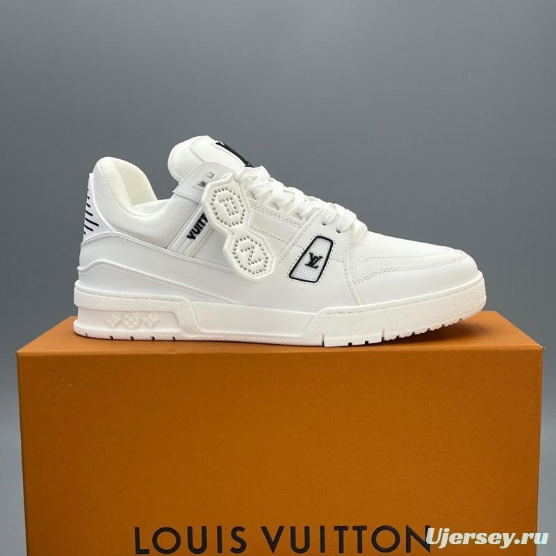 Louis Vuitton Trainer Retro Basketball-Inspired Sneakers with Mixed Materials - LY00430