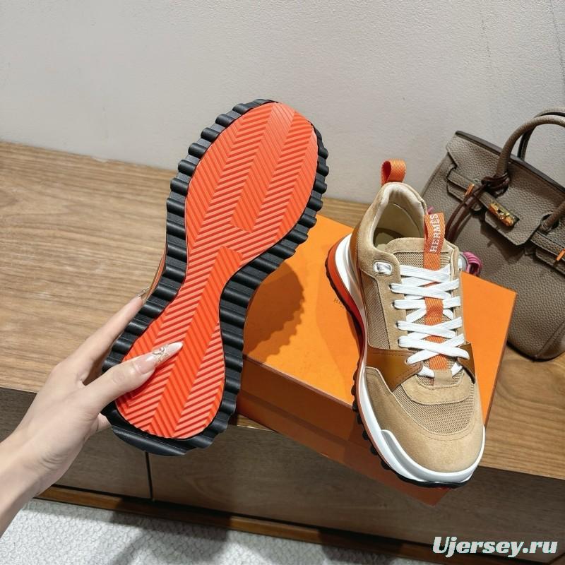 H Boots Classic Chelsea Boots with British Color Block Design - AS00410