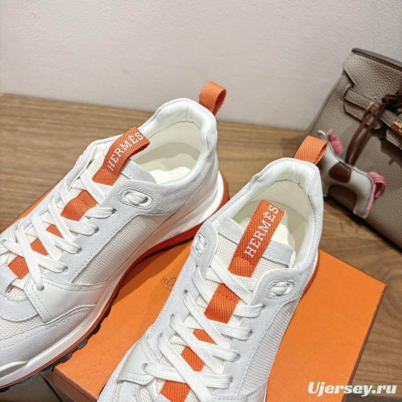 H Boots Classic Chelsea Boots with British Color Block Design - AS00410