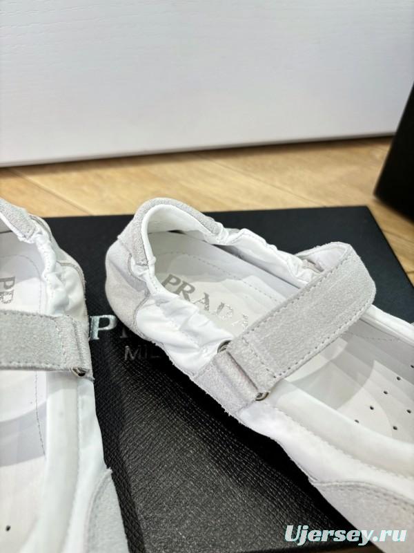 Prada Metal Toe Thin Sole Training Shoes Casual Sneakers - LY00260