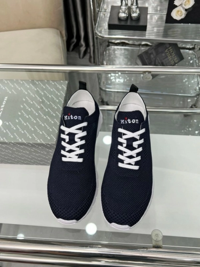 Kiton Four Seasons Classic Casual Knit - KFY00300