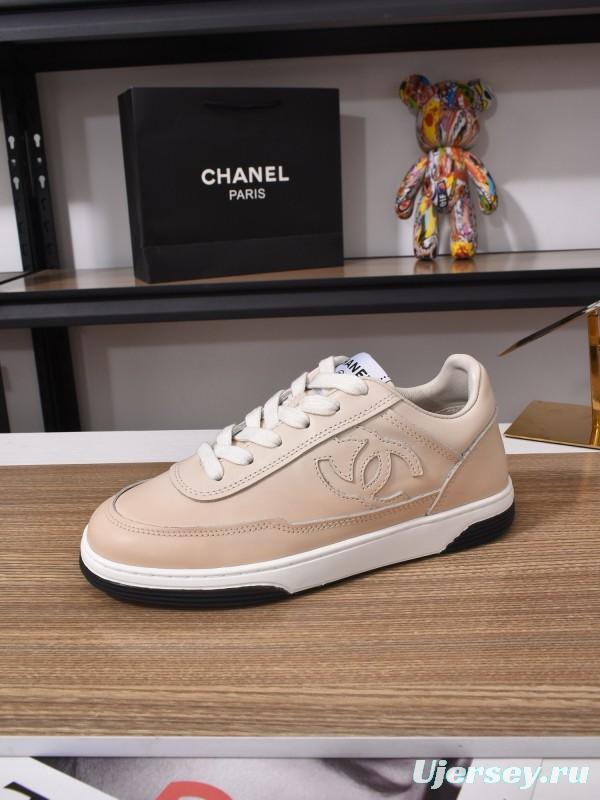 Chanel Classic Loafer with Gradient Logo and Platform Sole - KFY00350