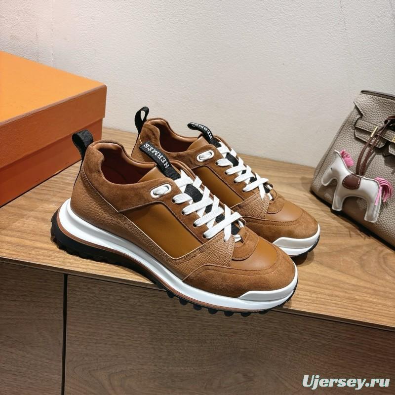 H Boots Classic Chelsea Boots with British Color Block Design - AS00410