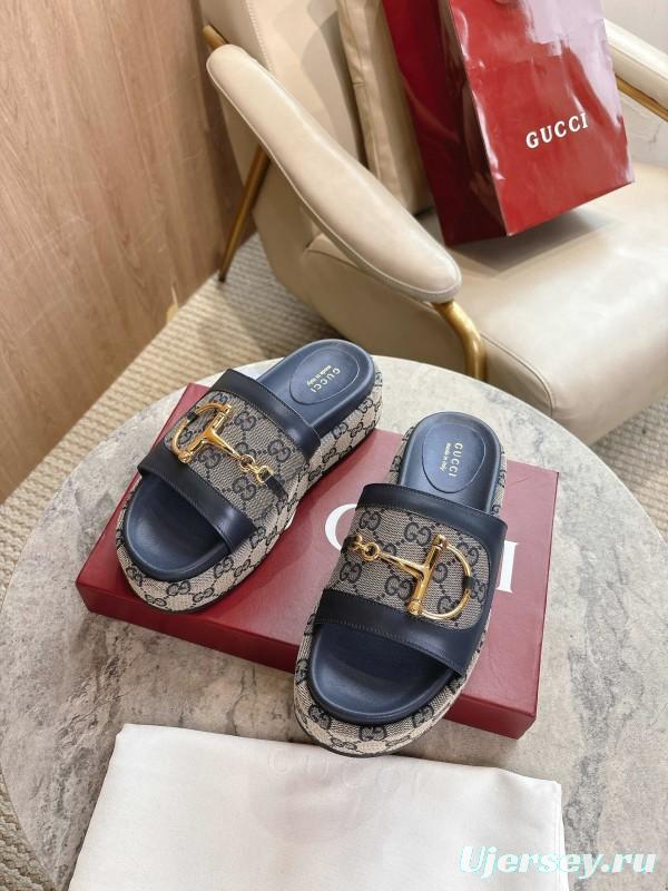Gucci 8356-8 Women's Sandals with Horsebit Detail and Gold Hardware