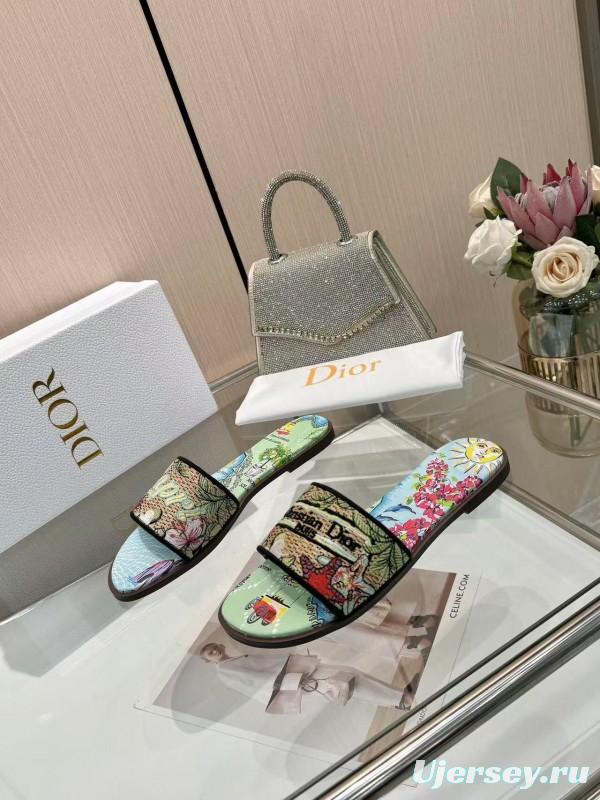 Dior 2025/ss Embroidered Monogram Slippers with Sheepskin Lining - LY00200/LY00240