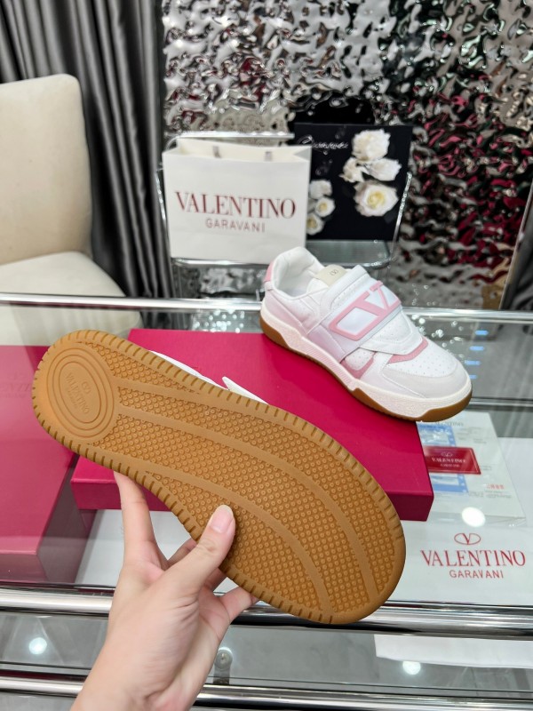Valentino Joie de Jouer Series Hook-and-Loop Platform Sneakers - AS00360