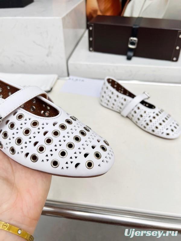 Alaia 2025 SS Perforated Ballet Flats - LY00320