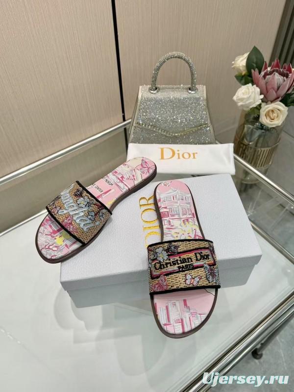 Dior 2025/SS Embroidered Monogram Slippers with Lambskin Lining - LY00200