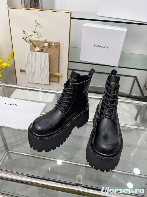 Balenciaga Fall/Winter 2025 Platform Ankle Boots - LY00350