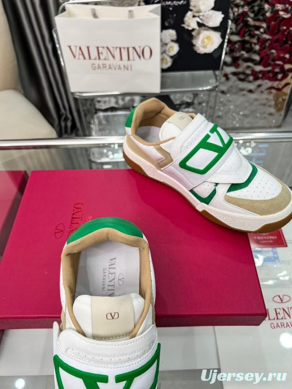 Valentino Joie de Jouer Series Magic Strap Platform Sneakers - AS00360