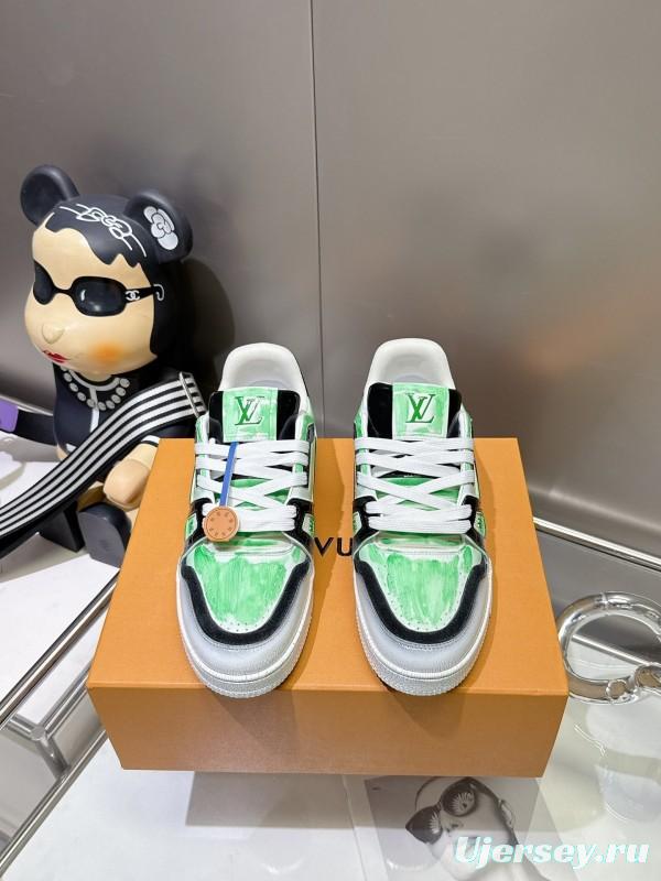 Louis Vuitton Trainer Basketball Series Crackle Glaze Process Sneakers - LY00490