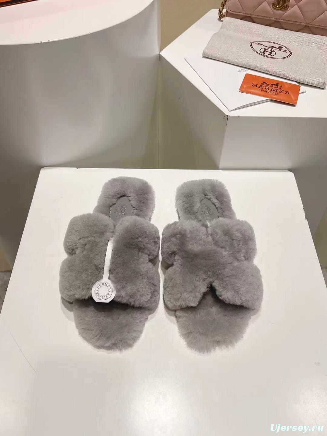 Hermès 2025/SS Autumn Winter Flat Fur Slippers - LY00240