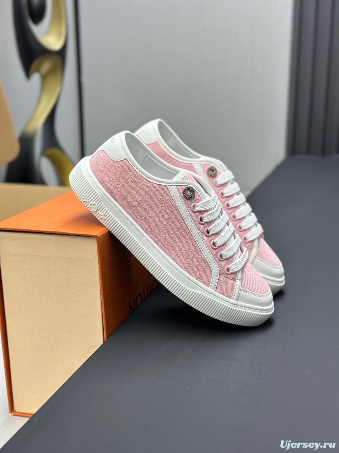 Louis Vuitton Time Out Series Animal Print Casual White Sneakers - AS00260