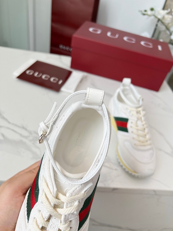 Gucci Women's Casual Shoes with GG Supreme Print and Metal Bit - AS00330