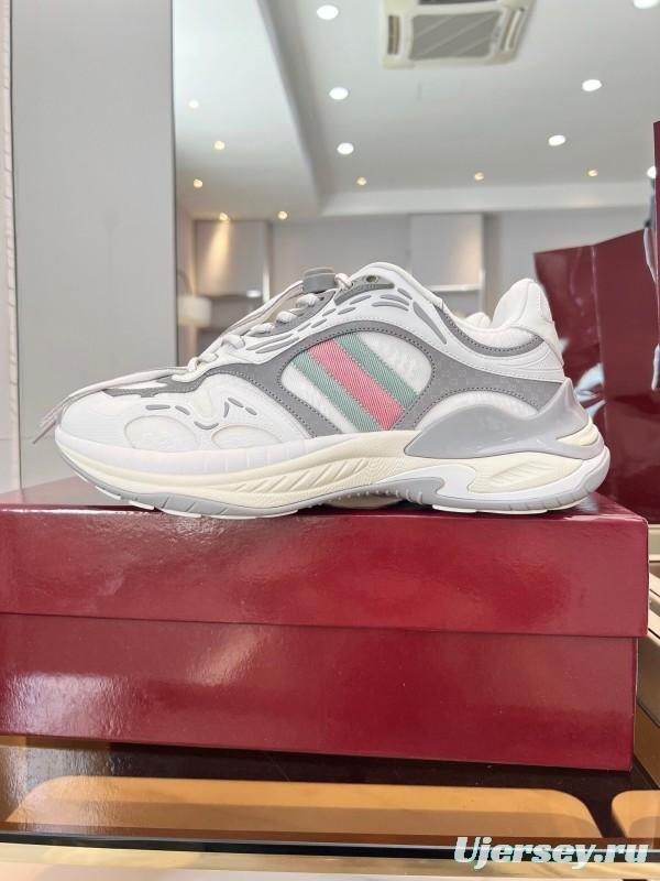 Gucci 2025 SS Collection 2.0 Sneakers with Reflective Stripes and Retro Design - AS00450