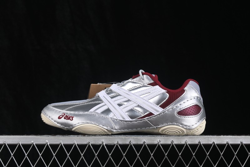Asics Hypersync Retro Sneakers with Breathable Lightweight Sole - 1203A879-020
