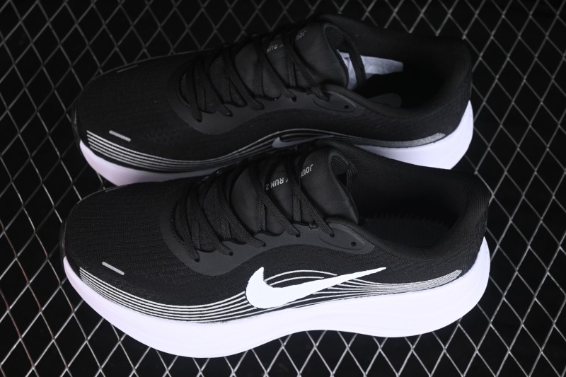Nike Journey Run Cushioned Anti-Slip Low-Top Running Shoes - FB7765-011