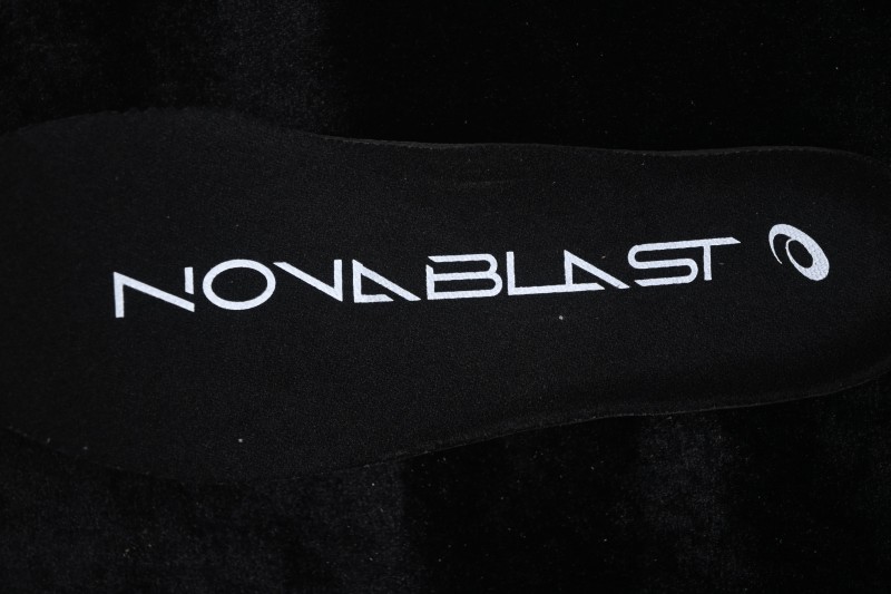 Asics Novablast 6 Retro Running Shoes with Breathable Mesh and Cushioned Sole - 1012C008-406