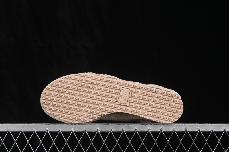 Adidas CSC3 Running Shoes with Advanced Traction Technology - 1183C563-250