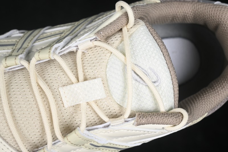 Asics HyperSync Retro Lightweight Breathable Thin-Sole Tennis Shoes - 1203A879-250