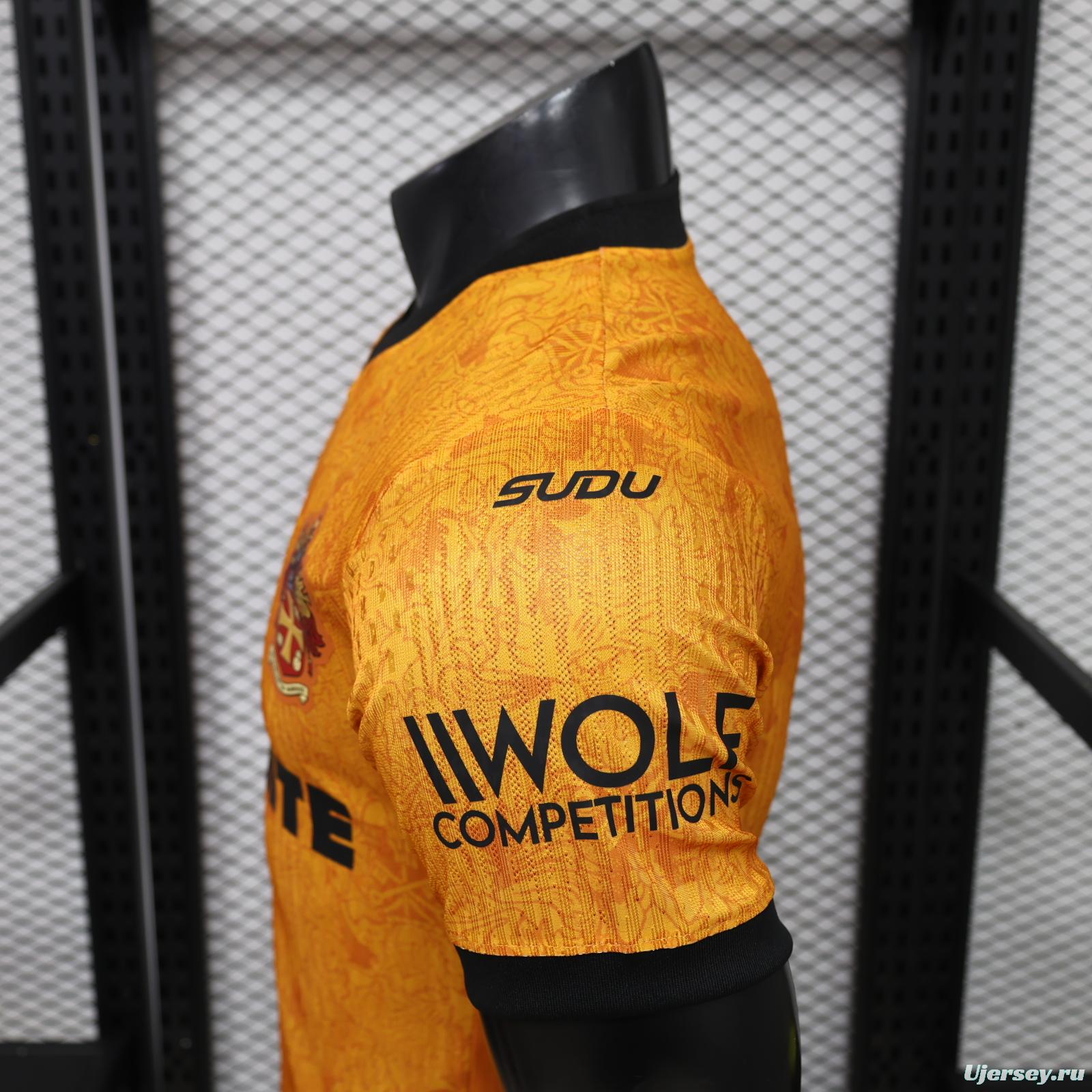 Player Version 26/27 Wolverhampton Wanderers Home Jersey