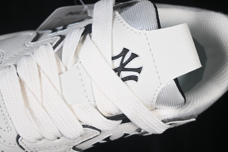 New York MLB Chunky Curve Runner Enamel New York Yankees Thick Sole Casual Running Shoes - 3ASXM096N50WHS