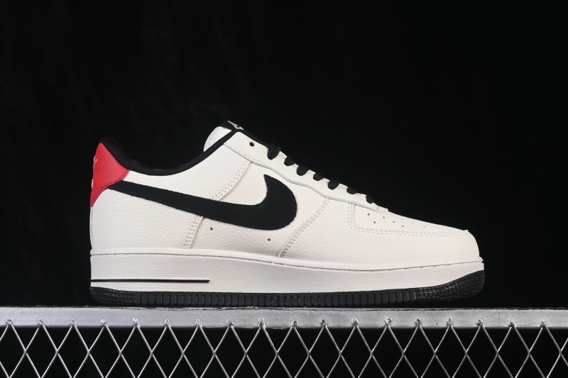 Nike Air Force 1 '07 Low Casual Sneakers with Full-Length Air Cushion - DN1688-815
