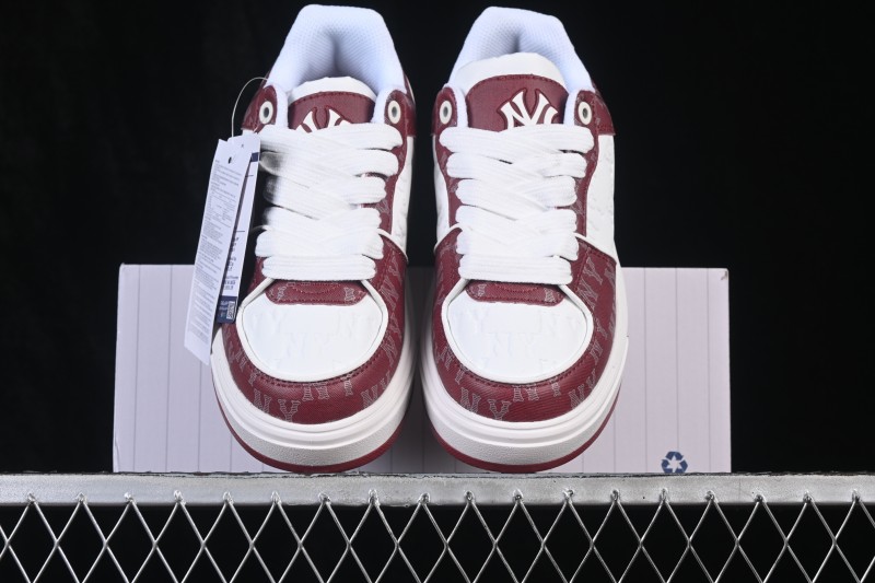 MLB New York Yankees Chunky Liner Classic Monogram Lightweight Platform Casual Sneakers - 3ASXCMN4N50RDD