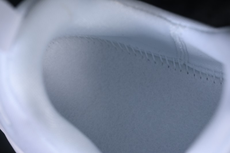 Nike Free Metcon 6 Training Shoes with Breathable Mesh and Cushioned Sole - FJ7127-103