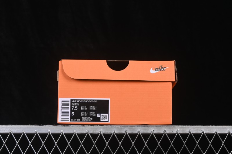 Nike Moon Shoe SP Retro Lifestyle Low-Top Sneakers - II0407-402